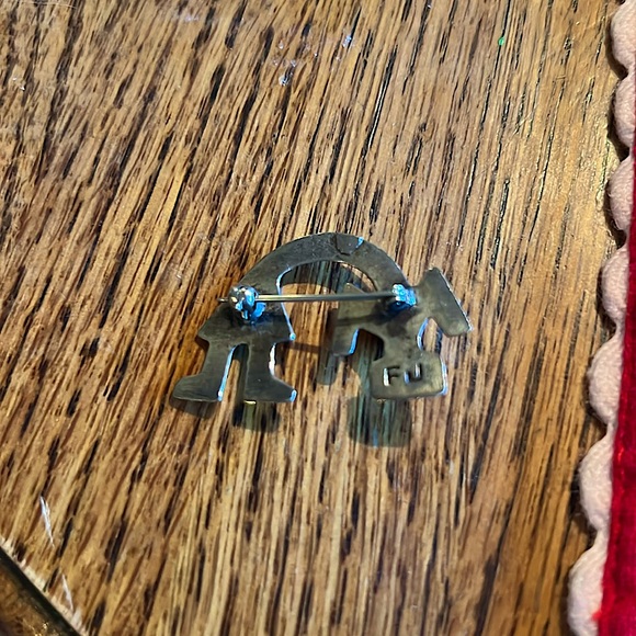 Vintage Native American Antelope Sterling Silver/Turquoise Pin - Picture 2 of 4